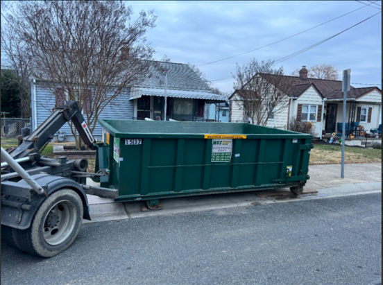 Full-Service Residential Dumpster Rentals for Any New Castle Cleanup